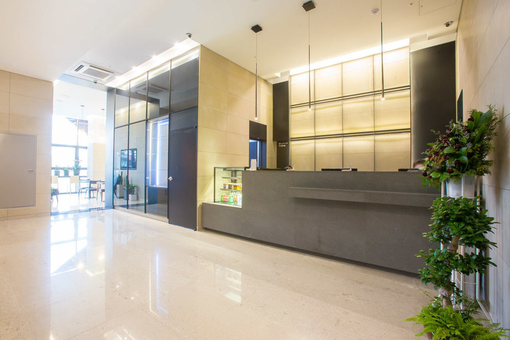 Standard Hotel Сеул Экстерьер фото