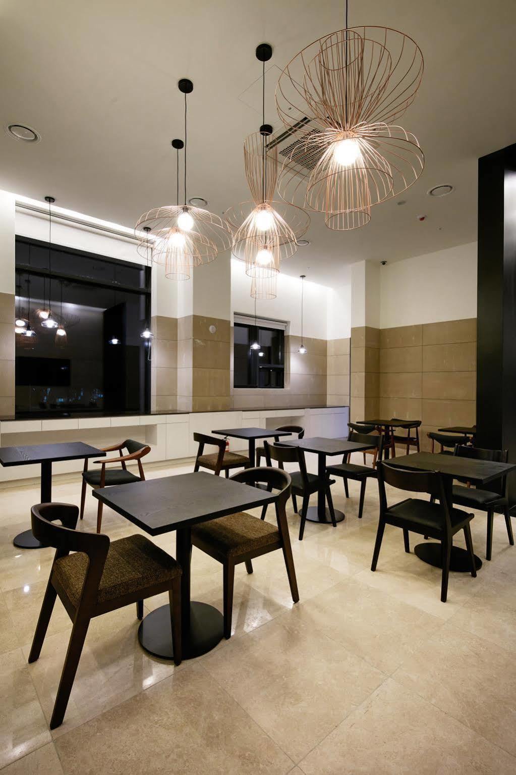 Standard Hotel Сеул Экстерьер фото