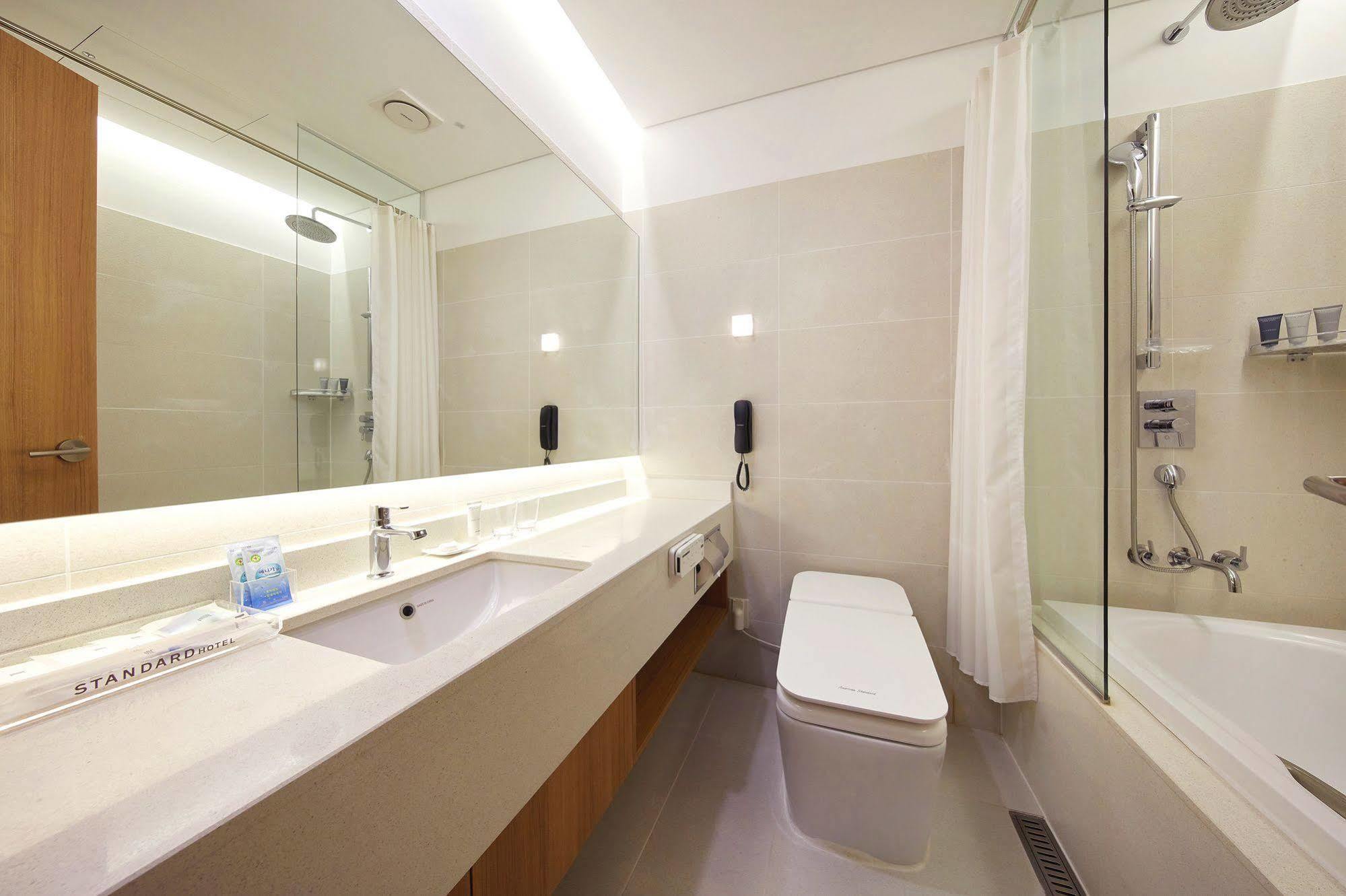 Standard Hotel Сеул Экстерьер фото